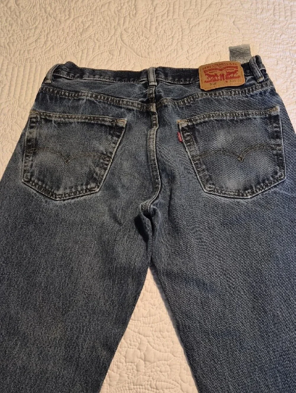 Levi's Men's Distressed Dark Blue Straight Jeans 33x32